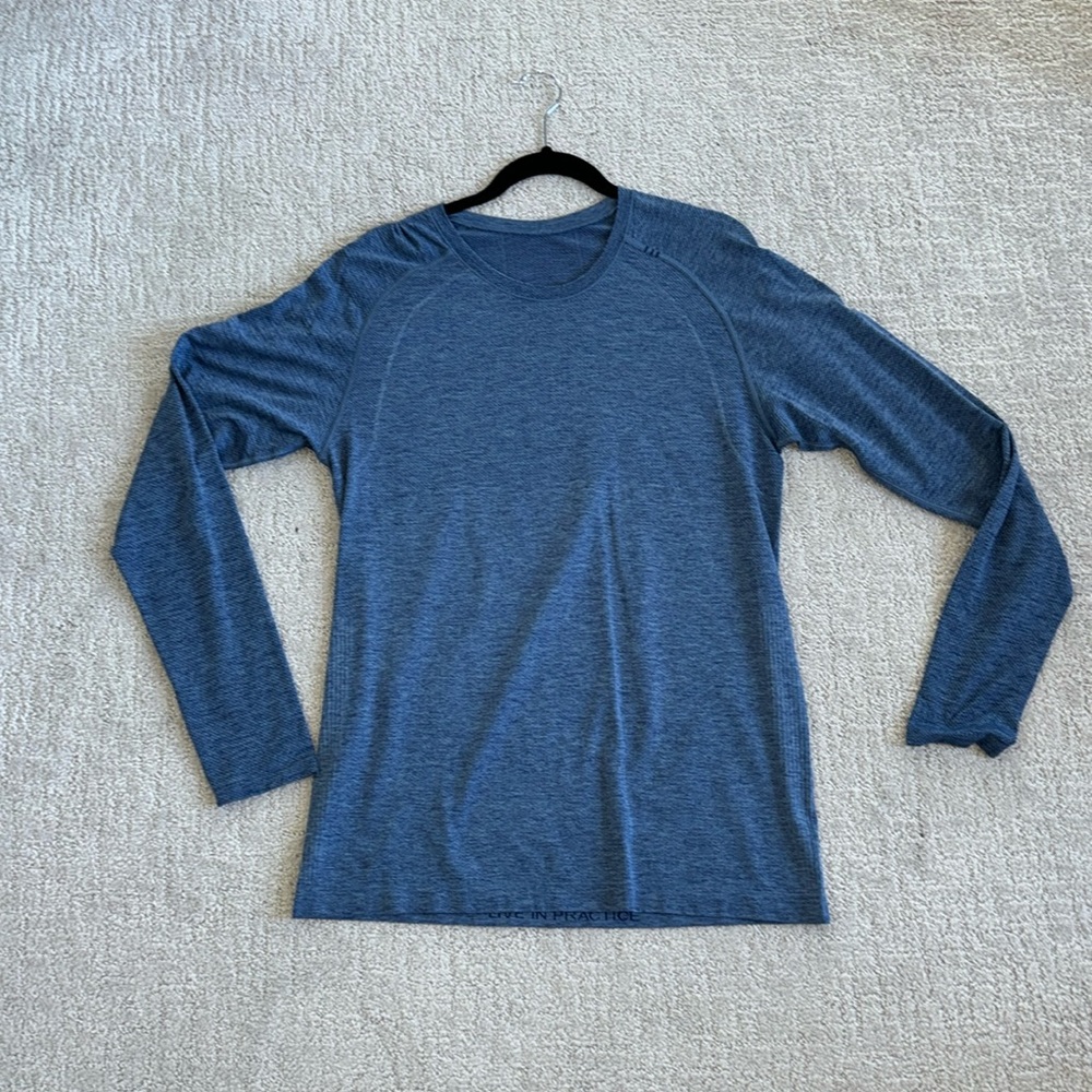 Lululemon Metal Vent Long Sleeve